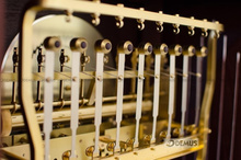 Zegar mechaniczny stojący Hermle Apollo-Tubowy-Gold-05